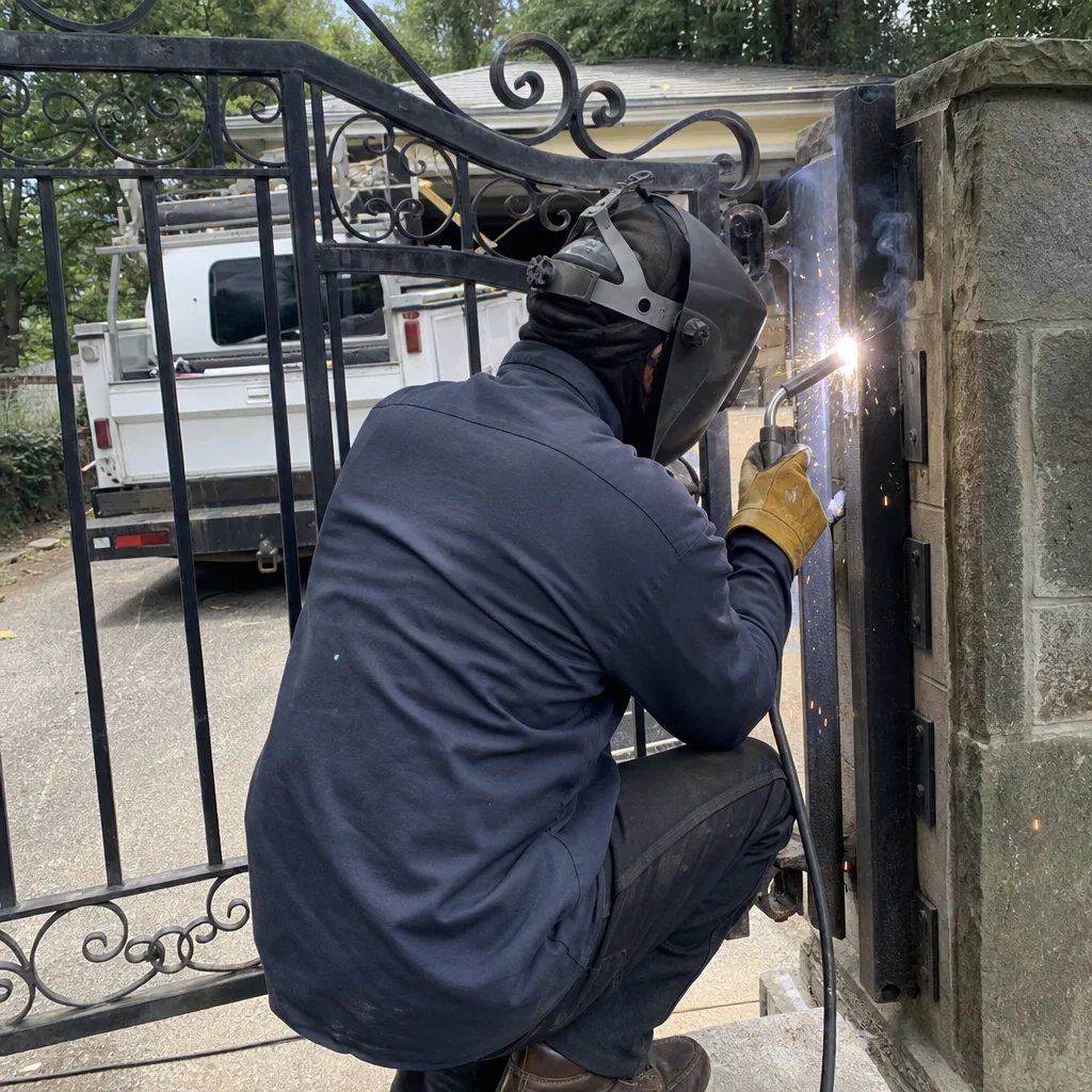 Gate Repair in Pelham